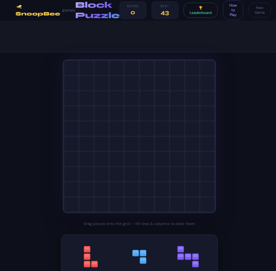 Block Puzzle start screen on snoopbee.com — Score and Best score display with Leaderboard, How to Play and New Game buttons