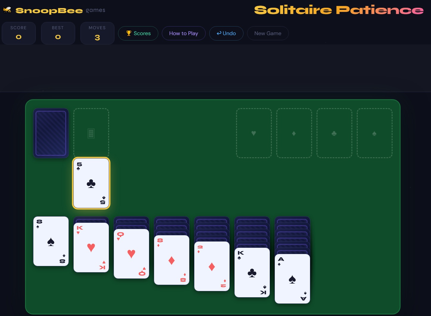 Solitaire Patience mid-game on snoopbee.com — tableau columns, foundations, stock and waste pile with Score, Best and Moves counters visible